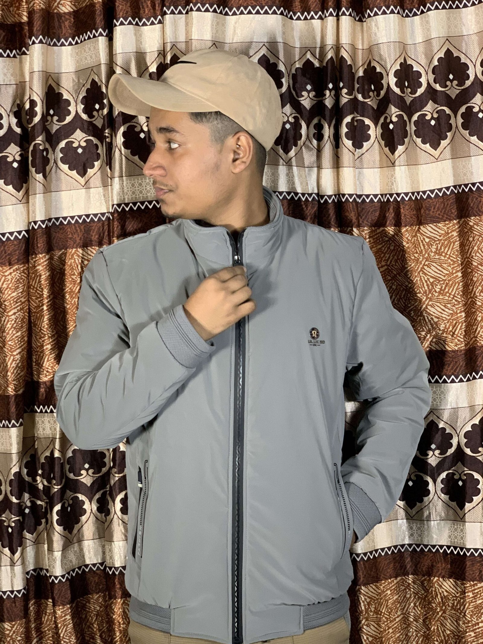 Striped Kuasha Jacket – Premium Winter Comfort Light-Grey - Image 2